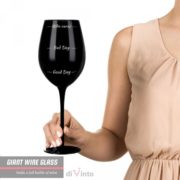 Slavnostní obří sklenice na víno - Who cares?