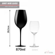 Slavnostní obří sklenice na víno