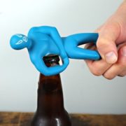 Designový otvírák - wrestling